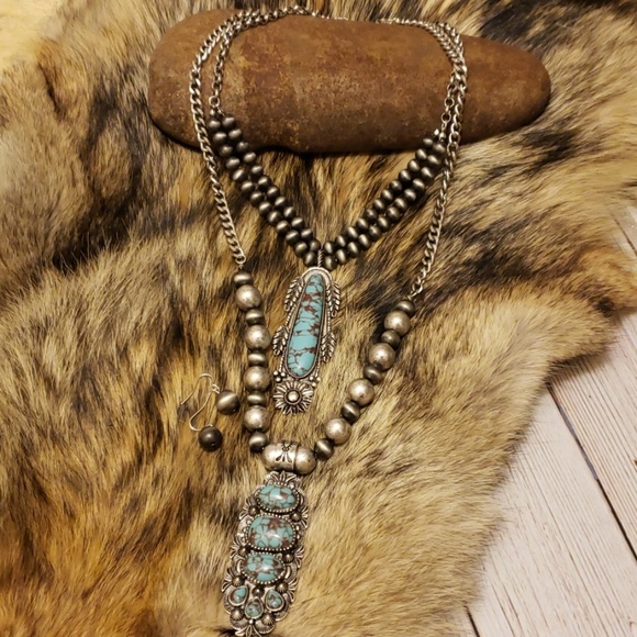 LAST ONE!! Double Turquoise Western Pearl Set - Picture 2 of 5